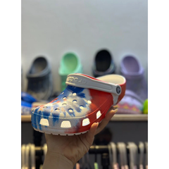 [viruSpluSSize]Dép CrocS hoạ tiết xịn hàng tốt nhe các chế(ht)