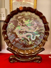 Nhất Long Nhả Ngọc (Gỗ Trắc)