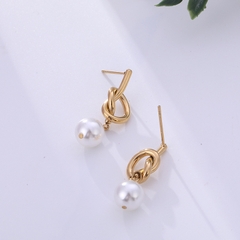 Bông tai titan vàng hạt ngọc trai nút thắt 2600169
