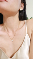 Dây chuyền titan mạ vàng mặt xà cừ hình tim nhỏ  2500427