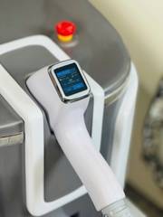 Máy triệt lông GOLDWINN LASER PRO 1