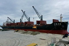 Loading and unloading goods