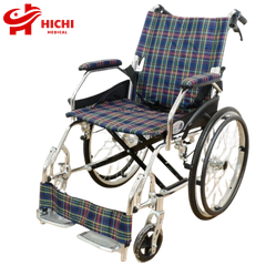 Xe lăn siêu nhẹ Lucass X63L dùng cho người già