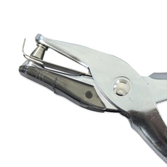 Bấm 1 Lỗ MUNIX 20001 (10 Cái/ hộp, 24 hộp/ thùng)