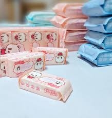 Khăn giấy ướt đủ hình MINI (9 bịch/lốc)