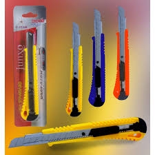 G-Star Dao Rọc Giấy Lưỡi Nhỏ GS-331 (50 Cây/Hộp; 8 Hộp/ Thùng)