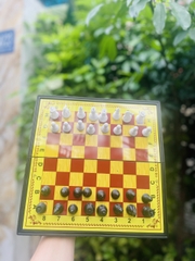 . Bàn CỜ VUA AIHAO HỘP NHỰA NAM CHÂM (Có Hộp Giấy Bên Ngoài) 28 x 28 cm (60 Hộp/Thùng) No.002