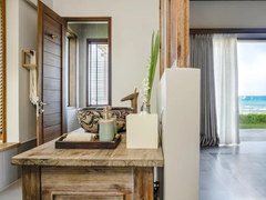 Junior Suite Beachfront