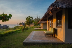 Standard Seaview Bungalow