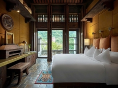 Deluxe Garden Pool View