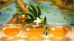Nước cốt đông trùng hạ thảo có bổ sung yến set 6  hũ