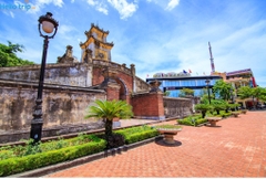 Tour Phong Nha Kẻ Bàng - Sông Chày Hang Tối - Suối Nước Moọc - Biển Nhật Lệ 4N3Đ
