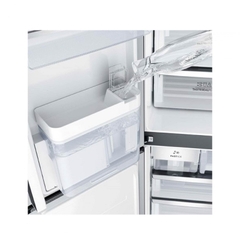 Tủ lạnh Electrolux 562L 4 cánh EQE5660A-B Inverter