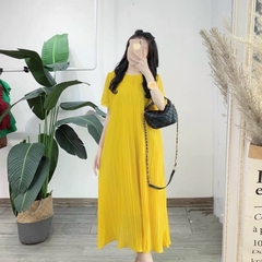 Đầm bầu xếp ly - Váy 2 lớp kín đáo - Chất voan lụa mềm, nhẹ, mát.