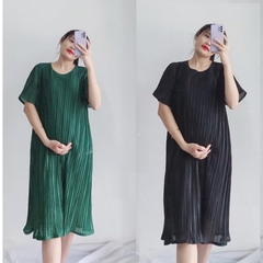 Đầm bầu xếp ly - Váy 2 lớp kín đáo - Chất voan lụa mềm, nhẹ, mát.