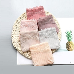 Quần lót bầu cotton mềm mịn, mát nhẹ, cạp chéo đáp ren