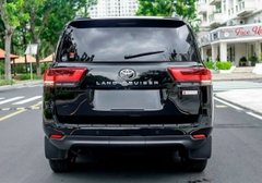 LANDCRUISER LC300 ĐEN - NỘI THẤT ĐEN