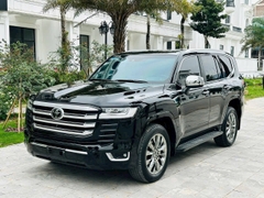 LANDCRUISER LC300 ĐEN - NỘI THẤT ĐEN