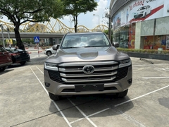 LANDCRUISER LC300 ĐỒNG - NỘI THẤT KEM