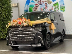 ALPHARD ĐEN - NỘI THẤT ĐỎ NÂU
