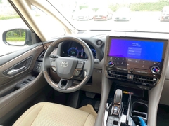ALPHARD TRẮNG - NỘI THẤT NÂU