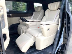ALPHARD ĐEN - NỘI THẤT KEM