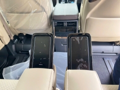 ALPHARD TRẮNG - NỘI THẤT NÂU