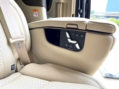 ALPHARD TRẮNG - NỘI THẤT NÂU
