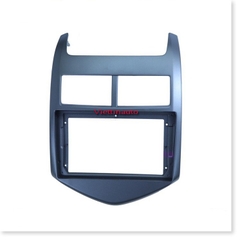 Mặt dưỡng màn hình 9 In xe Chervolet Aveo 2011-2013 Kèm Canbus  và rắc nguồn Zin