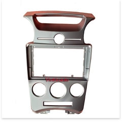 Bộ Mặt Dưỡng Màn Hình 9 Inch Kia Carens 2007-2011 số sàn , điều hòa cơ  Kèm Rắc Nguồn Zin