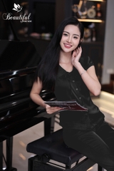 Y26D Lụa Satin dài ĐEN cổ bèo dây buộc