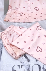 Y669B Lụa Satin quần lửng HỒNG CAM trái tim cổ sen