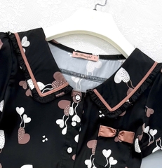 Y747B Lụa Satin quần đùi ĐEN tim hồng cổ sen