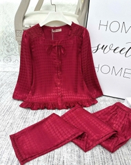 Y829A Lụa Gấm tay lỡ ĐỎ vai chun răng sói cổ vuông