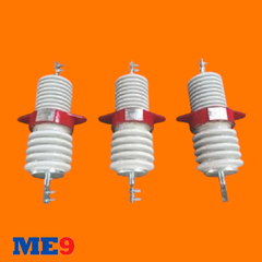 Sứ xuyên tường 24kV