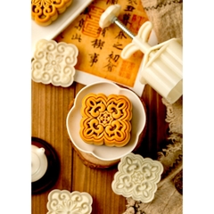 Khuôn lò xo 3 mặt vuông mới 150g hoặc 200g