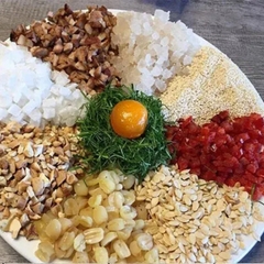 Nhân Thập Cẩm Gà Quay xá xíu, Thập cẩm Bò Sambal, Thập cẩm cá hồi sốt tiêu đen, Nhân HOT mới