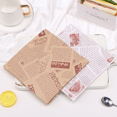 Giấy lót thấm dầu hình báo vuông 18 x 18cm lót hộp bento hộp bánh các loại