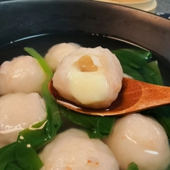 Tôm Phỉ Thúy  Haidilao / Paste Tôm Hình lá - Chả tôm giã tay phô mai