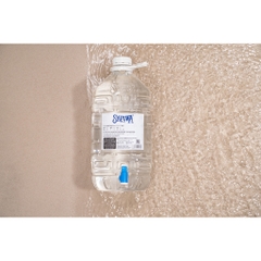 Thùng 4 chai nước tinh khiết 5L vòi - 156mart