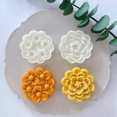 Khuôn Bánh Trung Thu 75G Mùa Thu Vàng Nguyệt Quế Bánh Ngọt Kiểu Quảng Đông Hoa