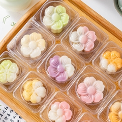 50 Khay có nắp đựng bánh trung thu, bánh da tuyết, bánh lòng đỏ trứng 50g - 80g
