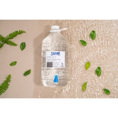 Thùng 4 chai nước tinh khiết 5L vòi - 156mart