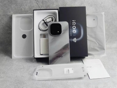 Điện thoại Vivo iQOO 15 (Snapdragon 8 Elite Gen 5 - 7000mAh)