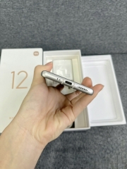 Điện thoại Xiaomi 12 5G qua sử dụng (Màn Amoled-Snapdragon 8 Gen 1)