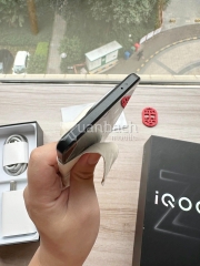 Điện thoại Vivo iQOO Z9 Turbo Plus New Dimensity 9300 Plus