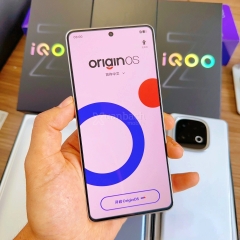Điện thoại Vivo iQOO Z10 Turbo Plus Dimensity 9400 Plus - Pin 8000mAh