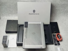 Máy tính bảng ZTE Nubia Red Magic Gaming Tablet Pro Snapdragon 8 Gen 3 L
