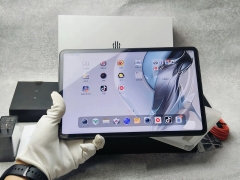 Máy tính bảng ZTE Nubia Red Magic Gaming Tablet Pro Snapdragon 8 Gen 3 L