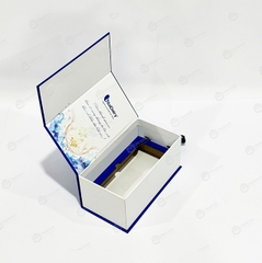 CC009 - Hộp Quà Cao Cấp